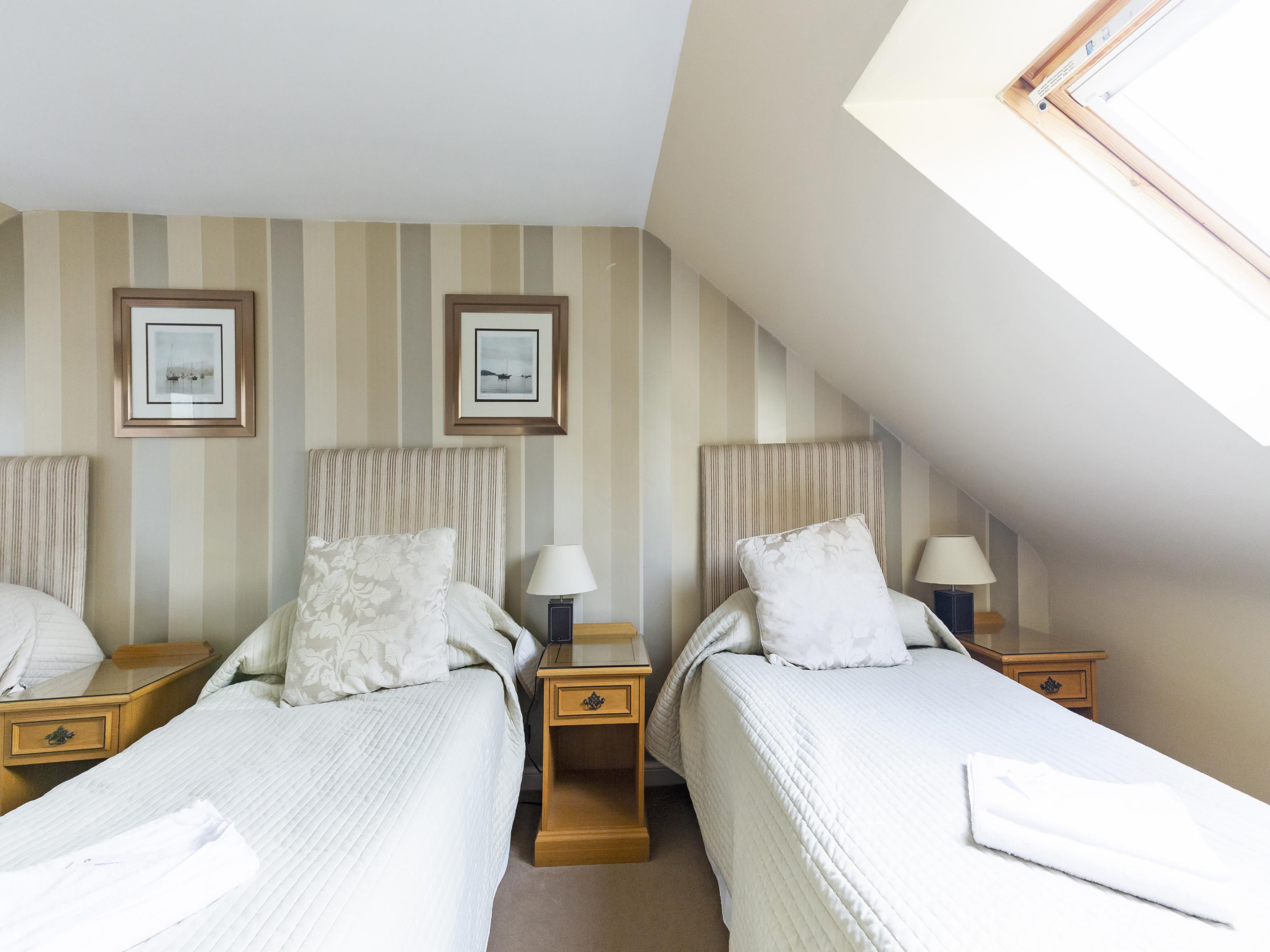 Arden Guest House, Craigmillar Castle Edimburgo Esterno foto