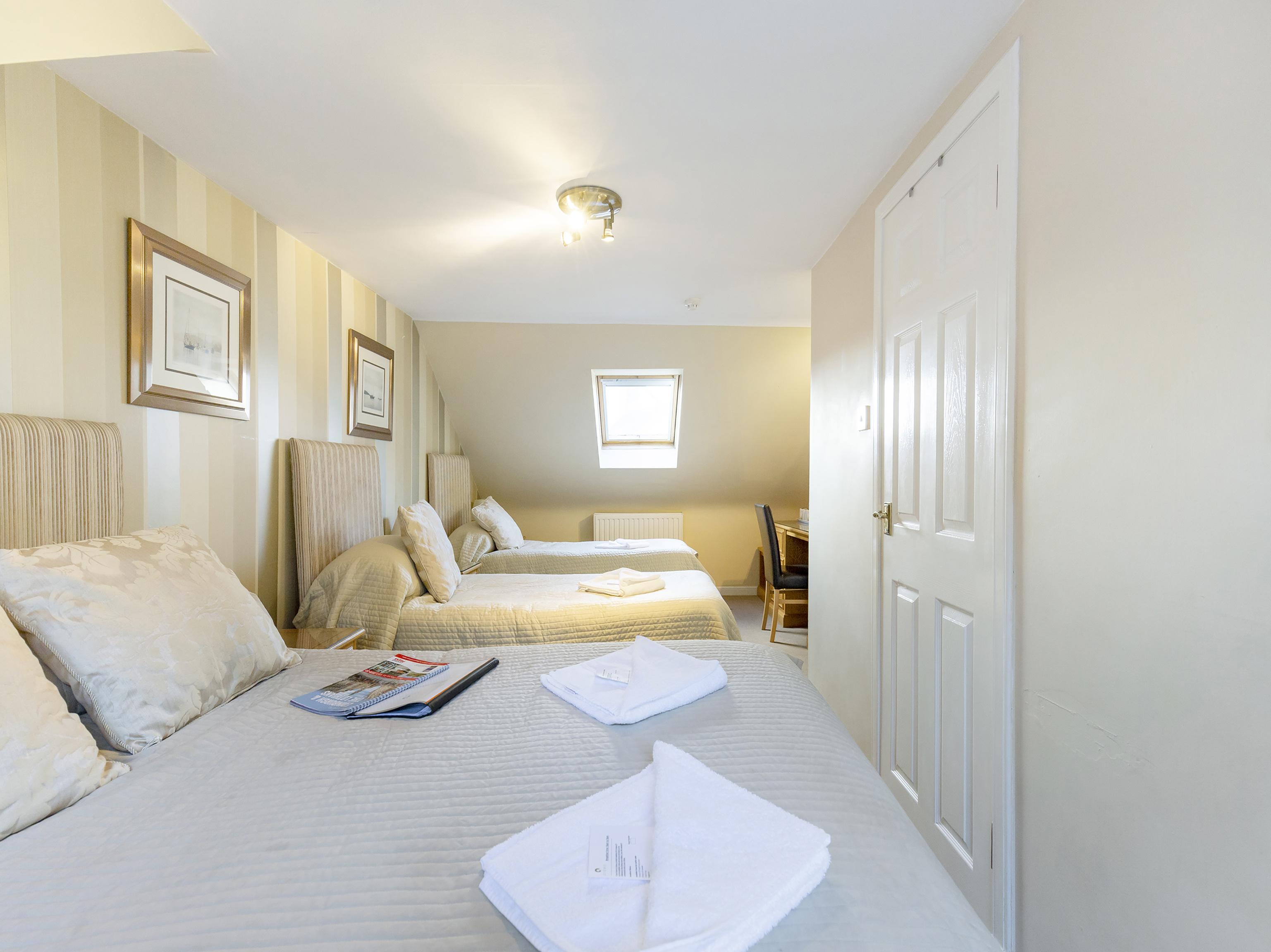 Arden Guest House, Craigmillar Castle Edimburgo Esterno foto