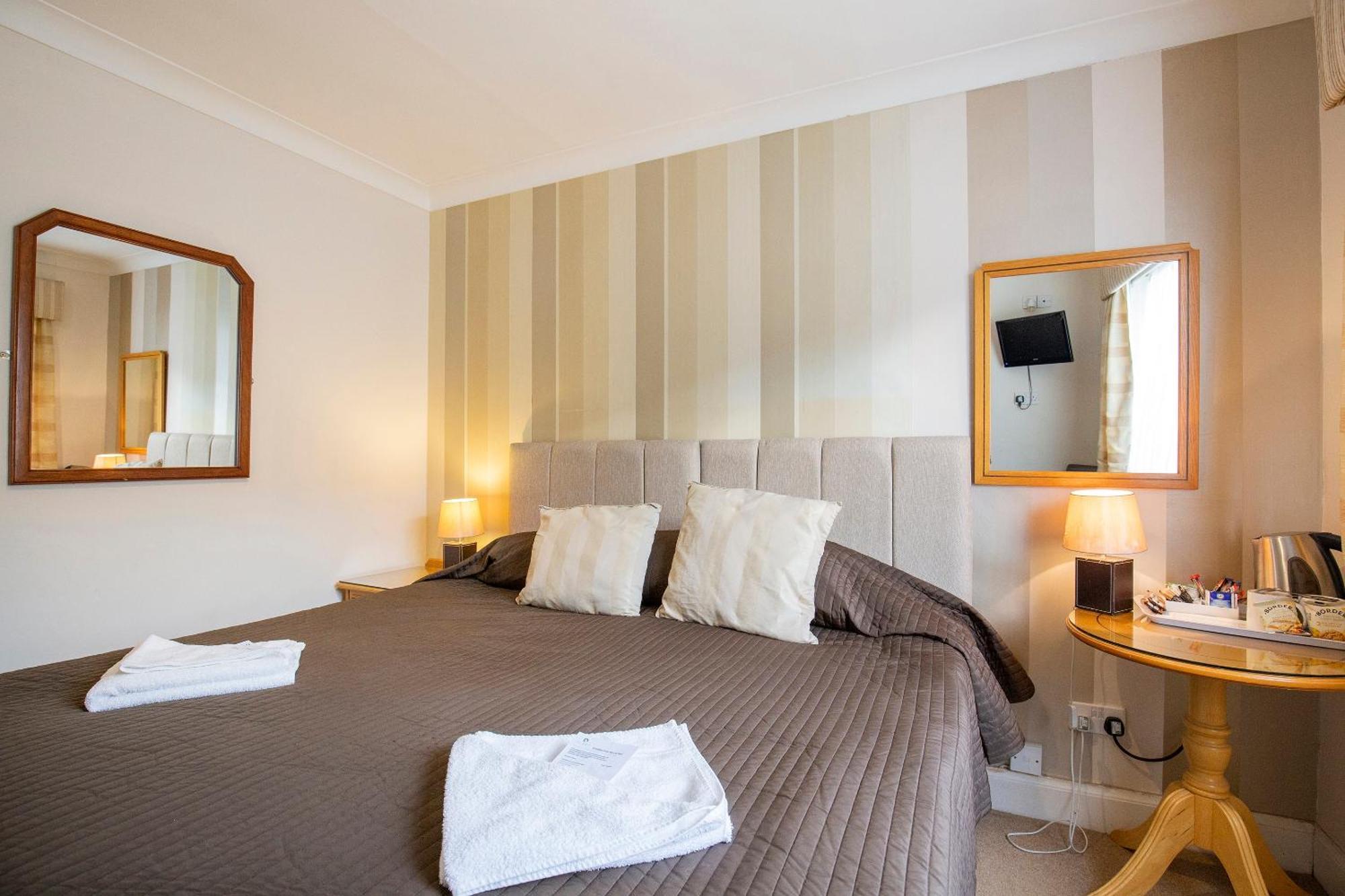 Arden Guest House, Craigmillar Castle Edimburgo Esterno foto